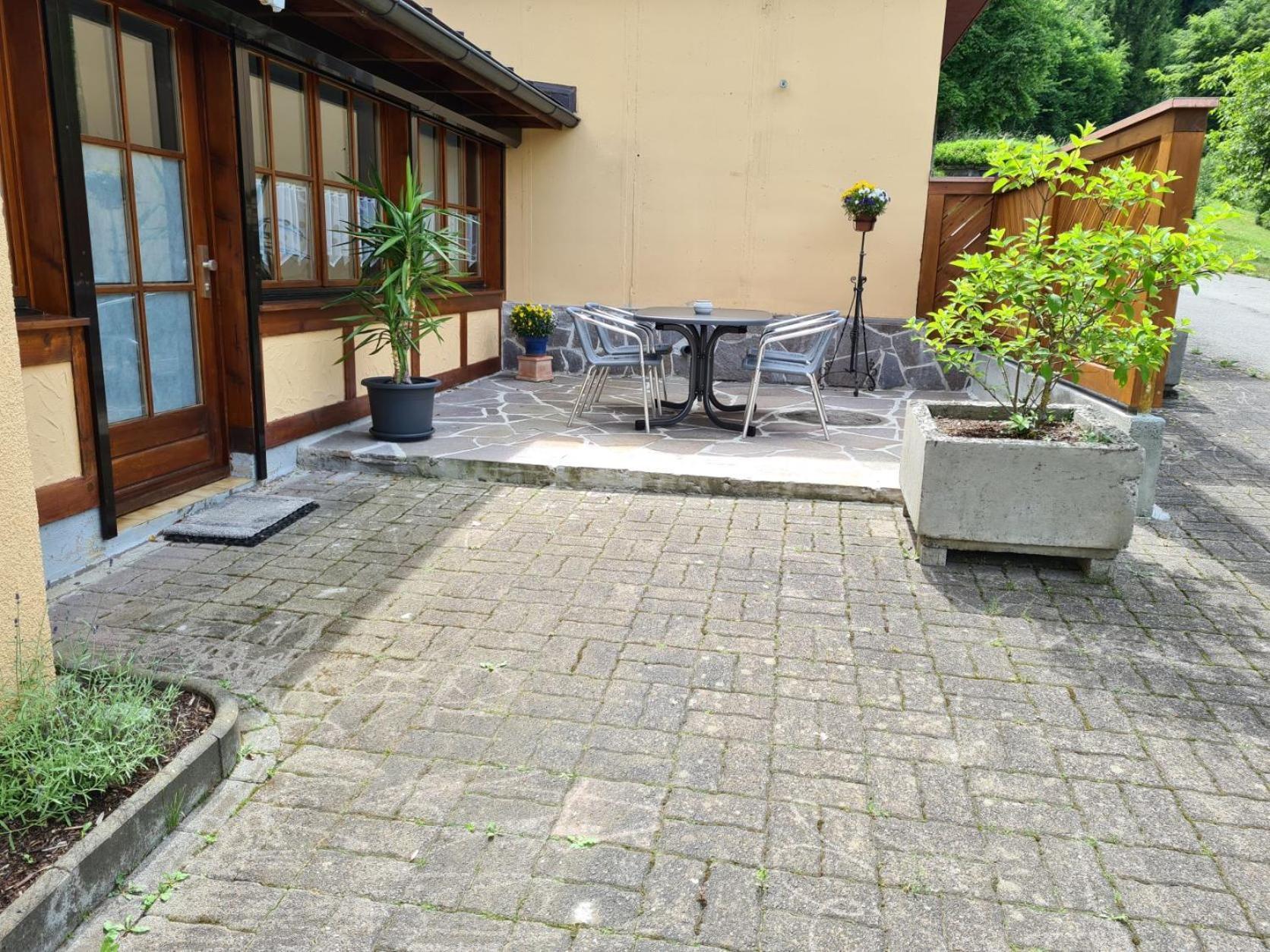Hegauliebe Apartment Tengen Exterior photo